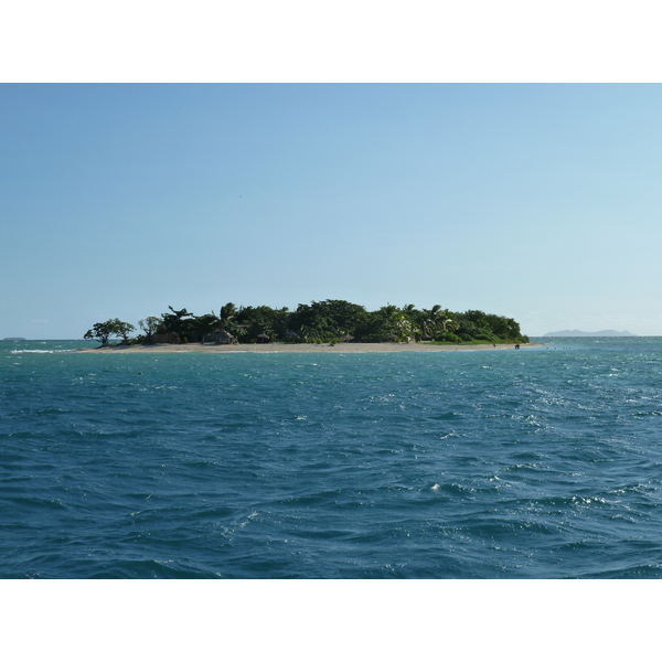 รูปถ่าย ฟิจิ(Fiji) เรือสำราญกัปตันคุก(Captain Cook Cruises) 2010-05 54