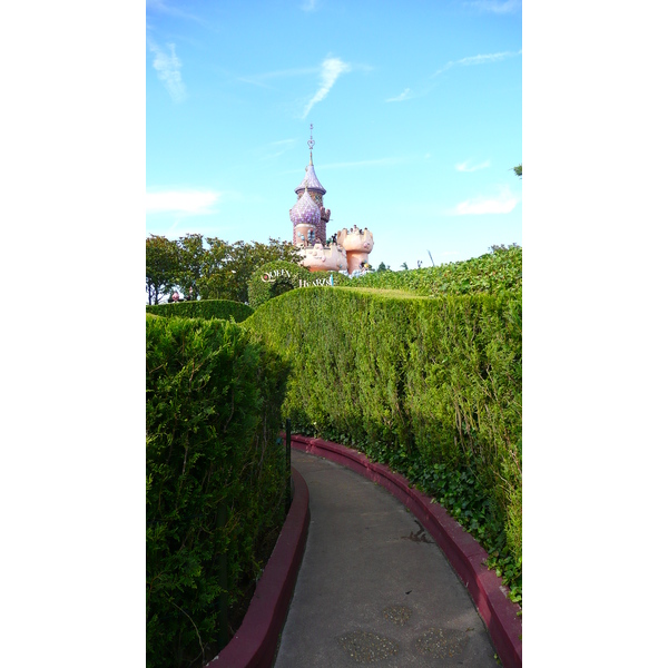 รูปถ่าย ฝรั่งเศส(France) ดิสนีย์แลนด์ปารีส(Disneyland Paris) เขาวงกตอลิซ(Alice Labyrinth) 2007-07 0