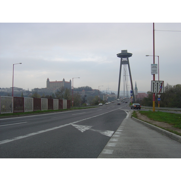 รูปถ่าย สโลวะเกีย(Slovakia) บราทิสลาวา(Bratislava) 2004-11 69