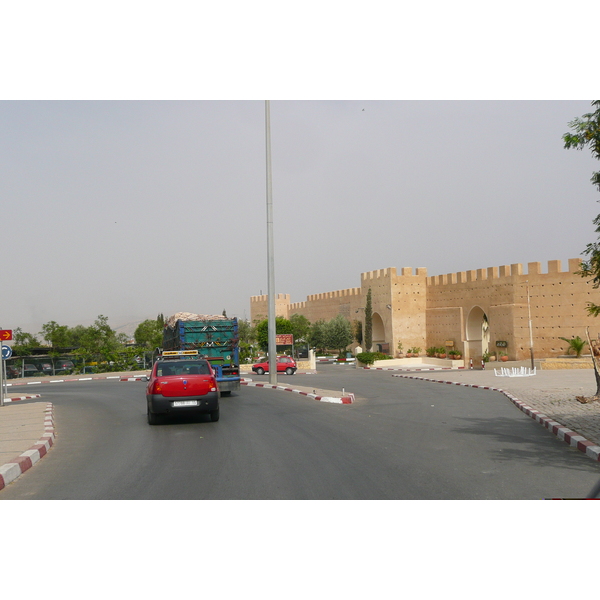 รูปถ่าย โมร็อกโก(Morocco) ถนนจากเฟสไปราบัต(Fes to Rabat Road) 2008-07 24