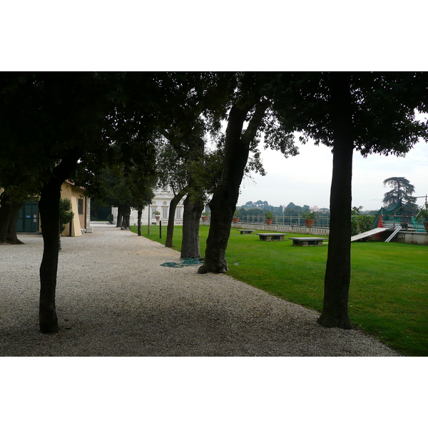 รูปถ่าย อิตาลี(Italy) โรม(Rome) วิลลาโดเรียปัมฟีลี(Villa Doria Pamphili) 2007-11 20