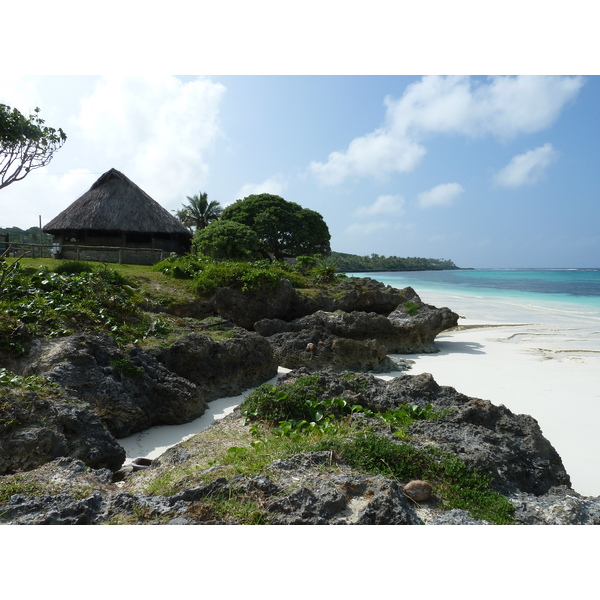 รูปถ่าย นิวแคลิโดเนีย(New Caledonia) เกาะลีฟู(Lifou) ลูเอซิลลา(Luecilla) 2010-05 18