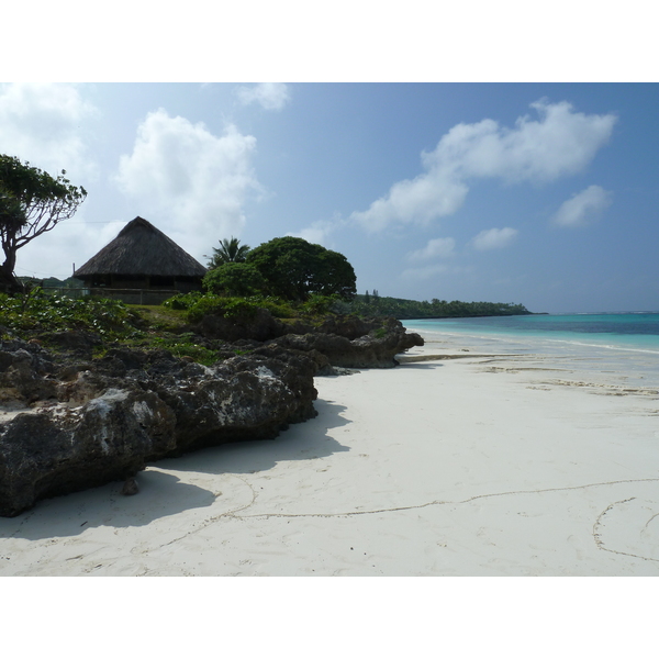 รูปถ่าย นิวแคลิโดเนีย(New Caledonia) เกาะลีฟู(Lifou) ลูเอซิลลา(Luecilla) 2010-05 25