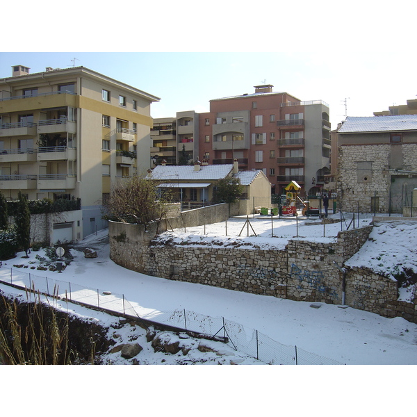 รูปถ่าย ฝรั่งเศส(France) วังซ์(Vence) 2005-02 21