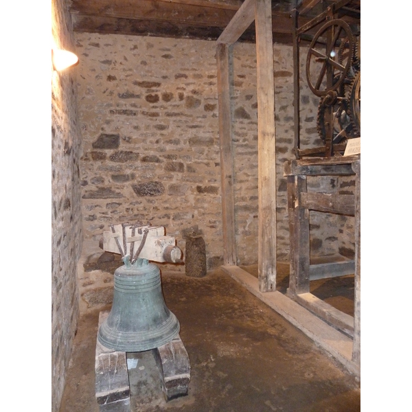 รูปถ่าย ฝรั่งเศส(France) ดีน็อง(Dinan) หอนาฬิกาดีน็อง(Dinan clock tower) 2010-04 0