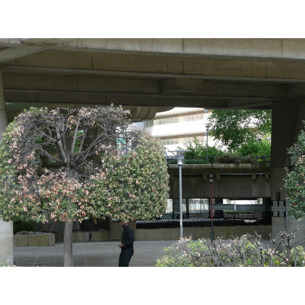 รูปถ่าย ฝรั่งเศส(France) ปารีส(Paris) ลาเดฟ็องส์(La Defense) 2007-05 185