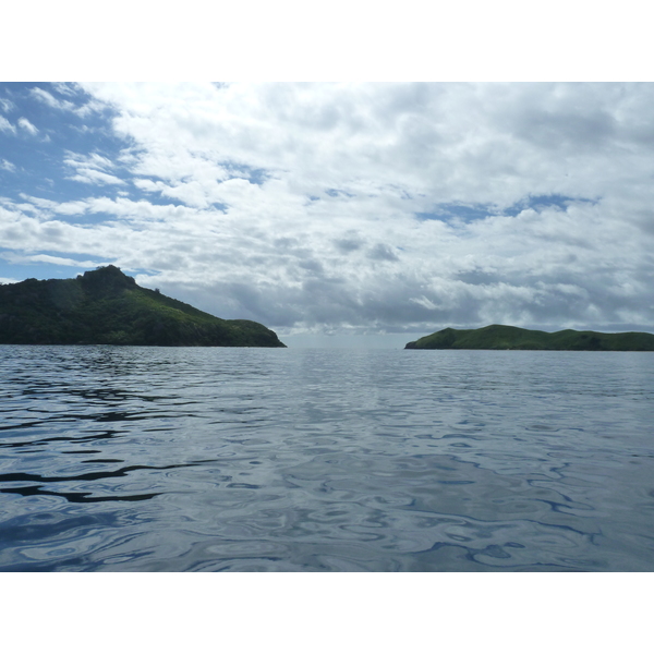 รูปถ่าย ฟิจิ(Fiji) จากเกาะอามูนูกาไปเกาะแคสต์อะเวย์(Amunuca Island to Castaway Island) 2010-05 107