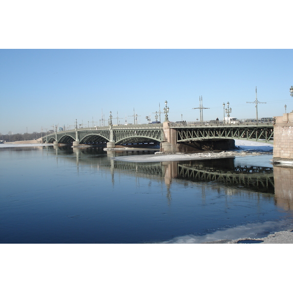 รูปถ่าย รัสเซีย(Russia) เซนต์ปีเตอร์สเบิร์ก(St Petersburg) เนวา(Neva) 2006-03 41