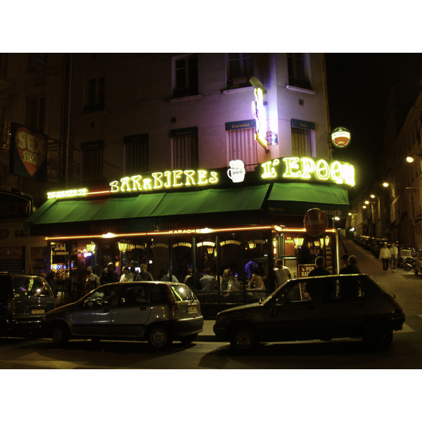 รูปถ่าย ฝรั่งเศส(France) ปารีส(Paris) ปิกาลยามค่ำคืน(Pigalle by night) 2007-07 34