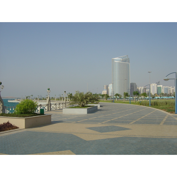 รูปถ่าย สหรัฐอาหรับเอมิเรตส์(United Arab Emirates) อาบูดาบี(Abu Dhabi) 2005-09 77