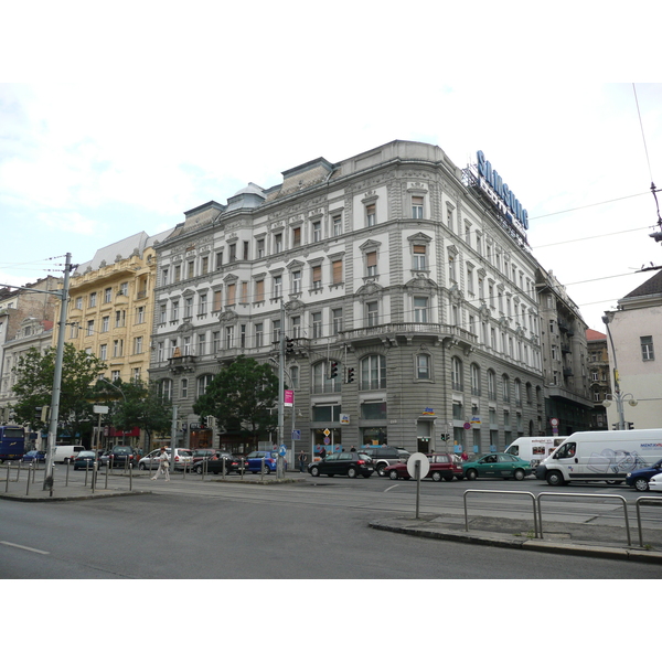 รูปถ่าย ฮังการี(Hungary) บูดาเปสต์(Budapest) ใจกลางบูดาเปสต์(Central Budapest) 2007-06 123