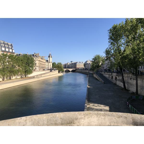 รูปถ่าย ฝรั่งเศส(France) ปารีสช่วงล็อกดาวน์(Paris lockdown) 2020-04 53