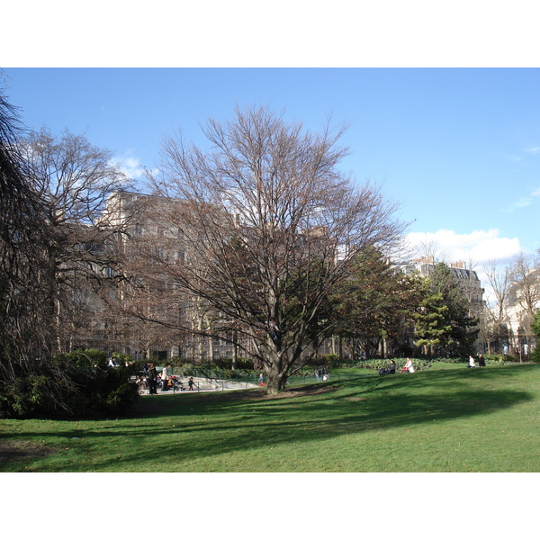 รูปถ่าย ฝรั่งเศส(France) ปารีส(Paris) คุ้มที่ 8(8th Arrondissement) สวนมงโซ(Monceau Garden) 2006-03 63