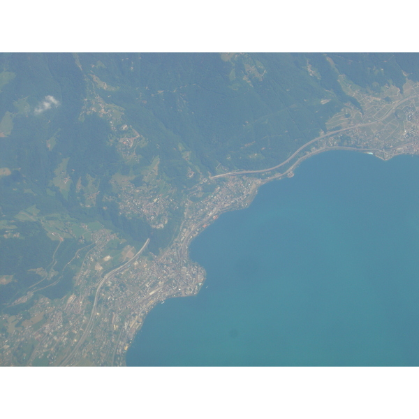รูปถ่าย สวิสเซอร์แลนด์(Switzerland) มงเทรอ(Montreux) 2005-06 0