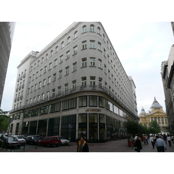 รูปถ่าย ฮังการี(Hungary) บูดาเปสต์(Budapest) ใจกลางบูดาเปสต์(Central Budapest) 2007-06 48