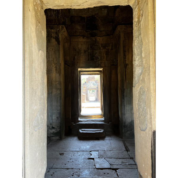 รูปถ่าย กัมพูชา(Cambodia) เสียมราฐ(Siem Reap) ปราสาทบันทายสำเหร่(Banteay Samre) 2023-01 11