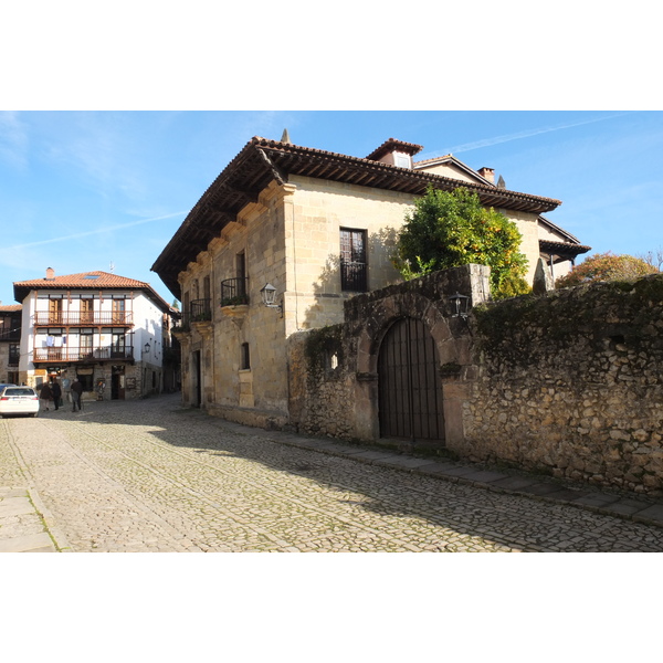 รูปถ่าย สเปน(Spain) ซันตีญานาเดลมาร์(Santillana del Mar) 2013-01 23