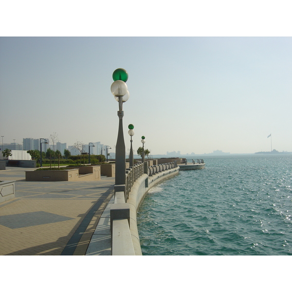 รูปถ่าย สหรัฐอาหรับเอมิเรตส์(United Arab Emirates) อาบูดาบี(Abu Dhabi) 2005-09 93