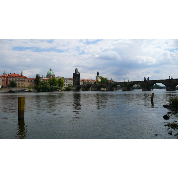 รูปถ่าย สาธารณรัฐเช็ก(Czech Republic) ปราก(Prague) แม่น้ำวัลตาวา(Vltava river) 2007-07 22