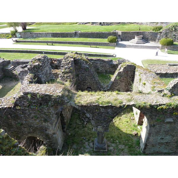 รูปถ่าย ฝรั่งเศส(France) ฟูแฌร์(Fougeres) 2010-04 55