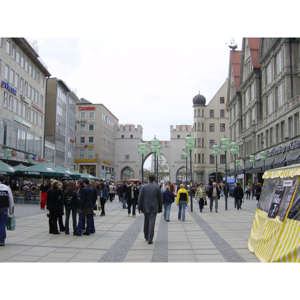 รูปถ่าย เยอรมนี(Germany) มิวนิค(Munich) 2002-04 28