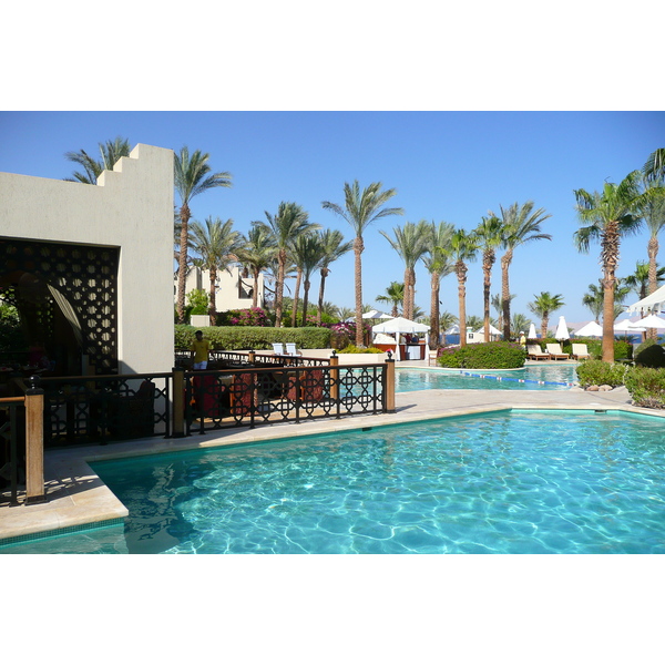 รูปถ่าย อียิปต์(Egypt) ชาร์มเอลชีค(Sharm el Sheikh) โรงแรมโฟร์ซีซันส์(Four Seasons Hotel) สระว่ายน้ำอัลวาฮา โฟร์ซีซันส์(Four Seasons Al Waha Pool) 2008-06 12