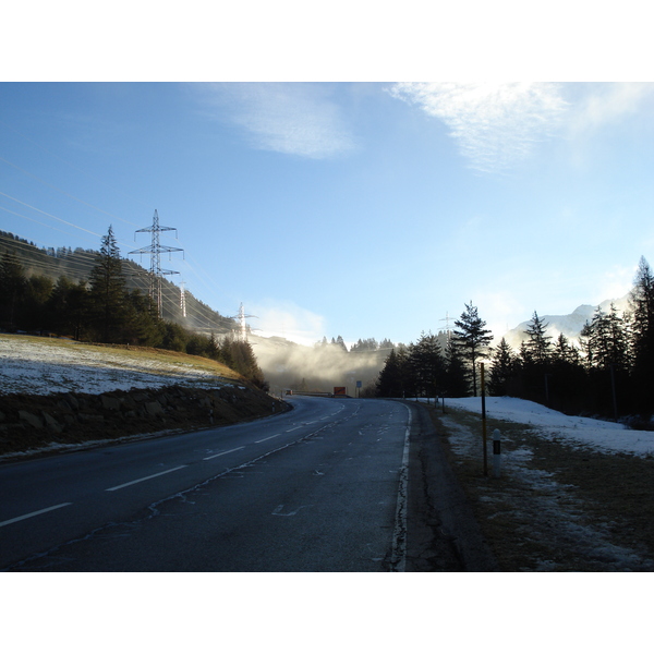 รูปถ่าย สวิสเซอร์แลนด์(Switzerland) ถนนจากคูร์ไปเซนต์มอริตซ์(Chur to St Moritz Road) 2007-01 86