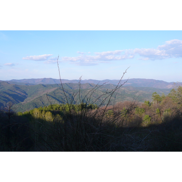 รูปถ่าย ฝรั่งเศส(France) เทือกเขาเซแวน(Cevennes Mountains) 2008-04 2