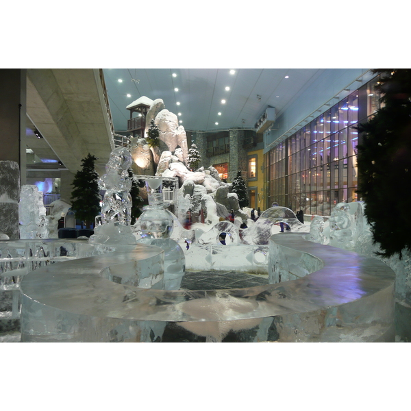 รูปถ่าย สหรัฐอาหรับเอมิเรตส์(United Arab Emirates) ดูไบ(Dubai) สกีดูไบ(Ski Dubai) 2009-01 2