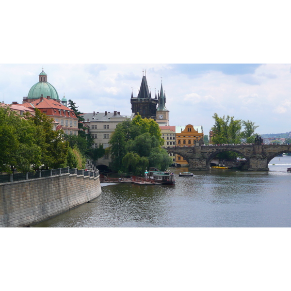 รูปถ่าย สาธารณรัฐเช็ก(Czech Republic) ปราก(Prague) แม่น้ำวัลตาวา(Vltava river) 2007-07 16