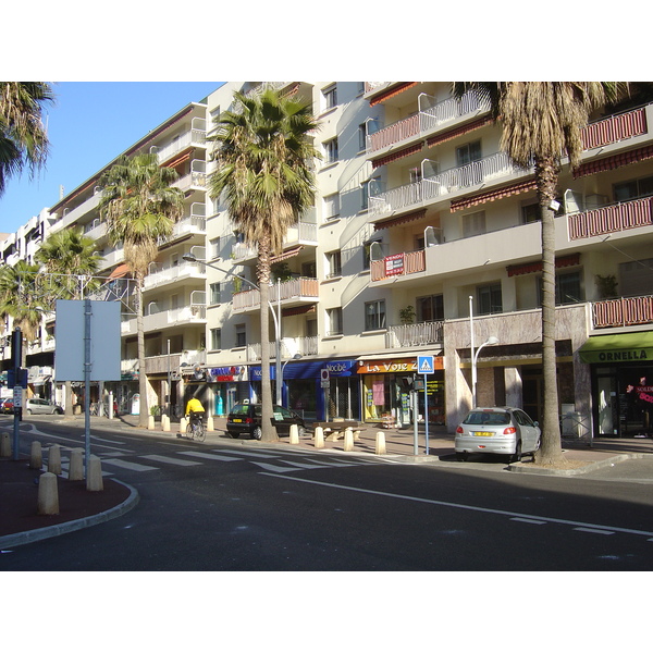 รูปถ่าย ฝรั่งเศส(France) คาญ-ซูร์-แมร์(Cagnes sur Mer) 2006-01 78