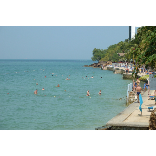 รูปถ่าย ไทย(Thailand) พัทยา(Pattaya) หาดโคซี่(Cosy Beach) 2011-01 60