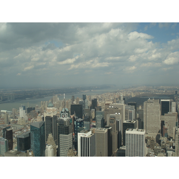 รูปถ่าย สหรัฐอเมริกา(United States) นิวยอร์ก(New York) ตึกเอ็มไพร์สเตต(Empire state building) 2006-03 26