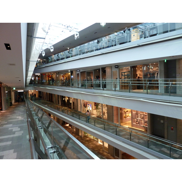 รูปถ่าย ญี่ปุ่น(Japan) โตเกียว(Tokyo) โอโมเตะซันโด(Omotesando) 2010-06 37