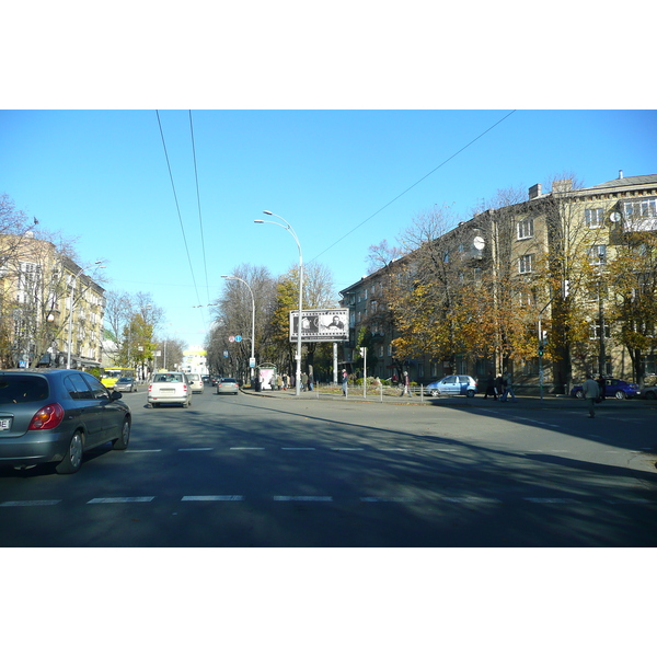 รูปถ่าย ยูเครน(Ukraine) เคียฟ(Kiev) เปเชิชค์.(Pechersk) 2007-11 25