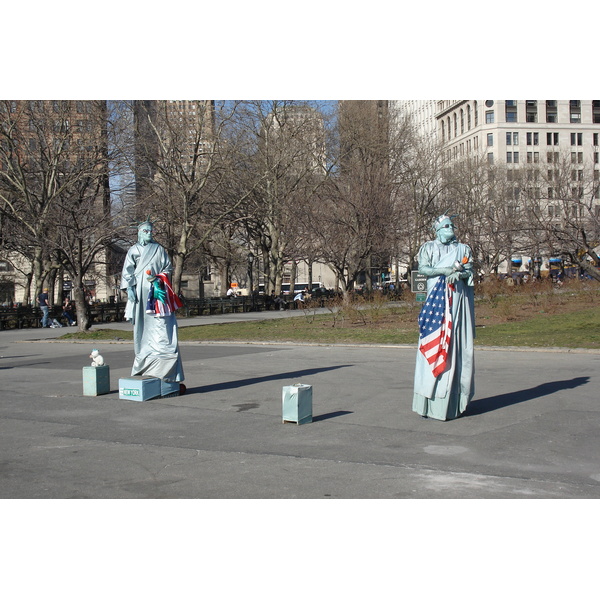 รูปถ่าย สหรัฐอเมริกา(United States) นิวยอร์ก(New York) สวน  แบตเตอรี่(Battery Park) 2006-03 22