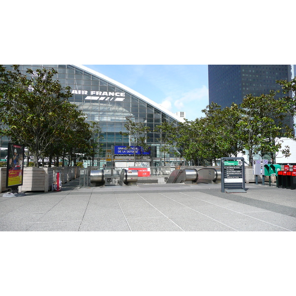 รูปถ่าย ฝรั่งเศส(France) ปารีส(Paris) ลาเดฟ็องส์(La Defense) 2007-05 222