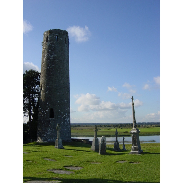 รูปถ่าย ไอร์แลนด์(Ireland) โคลนแมคนัวส์(Clonmacnoise) 2003-09 10