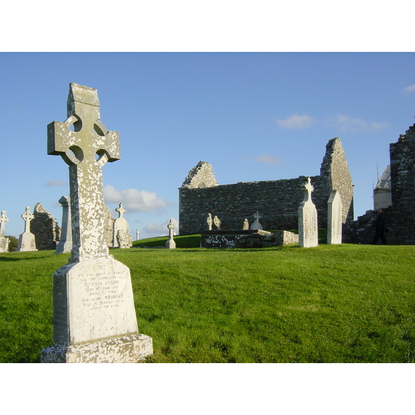 รูปถ่าย ไอร์แลนด์(Ireland) โคลนแมคนัวส์(Clonmacnoise) 2003-09 13