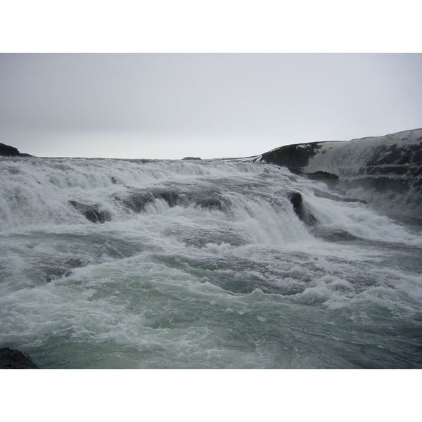 รูปถ่าย ไอซ์แลนด์(Iceland) กูลล์ฟอส(Gullfoss) 2003-03 9