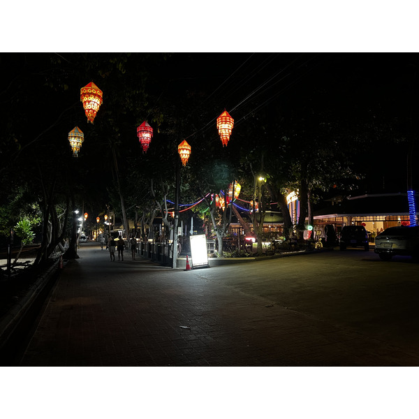 รูปถ่าย ไทย(Thailand) กระบี่(Krabi) อ่าวนาง(Ao Nang) 2023-01 25