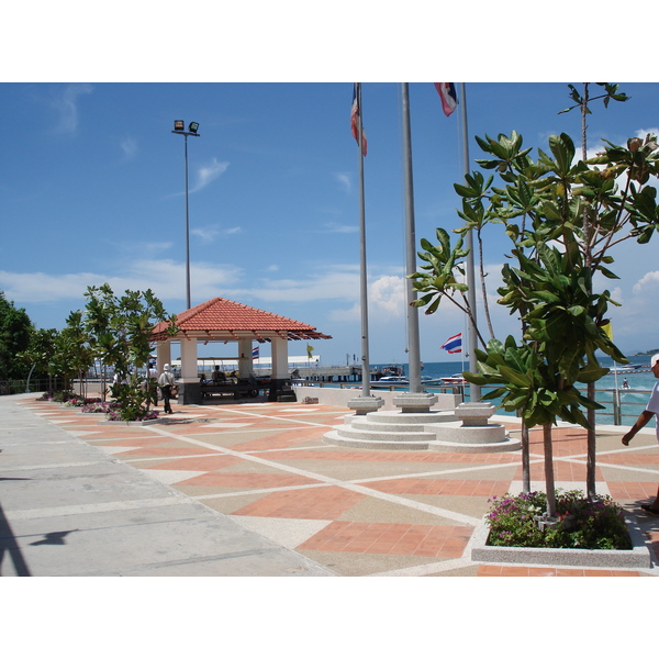 รูปถ่าย ไทย(Thailand) พัทยา(Pattaya) เกาะล้าน(Ko Larn) 2006-04 122