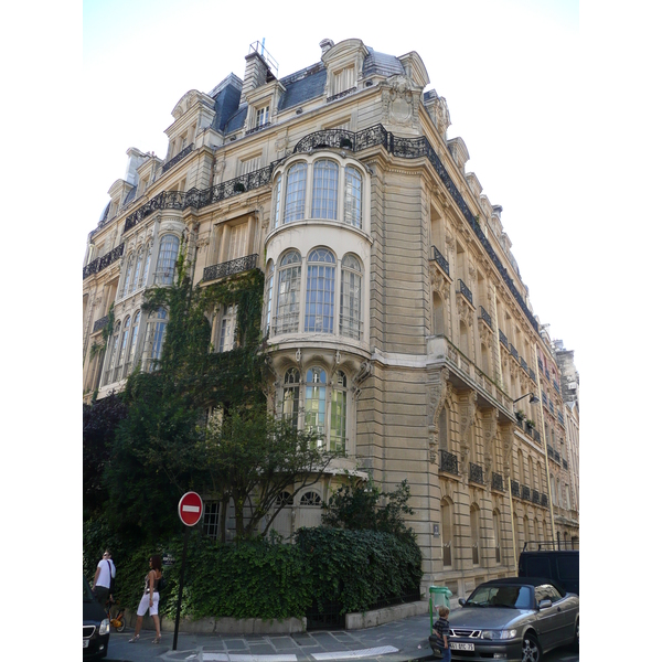 รูปถ่าย ฝรั่งเศส(France) ปารีส(Paris) คุ้มที่ 8(8th Arrondissement) ถนนแร็มบรันต์(Rue Rembrandt) 2007-09 20