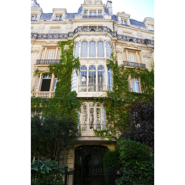 รูปถ่าย ฝรั่งเศส(France) ปารีส(Paris) คุ้มที่ 8(8th Arrondissement) ถนนแร็มบรันต์(Rue Rembrandt) 2007-09 15