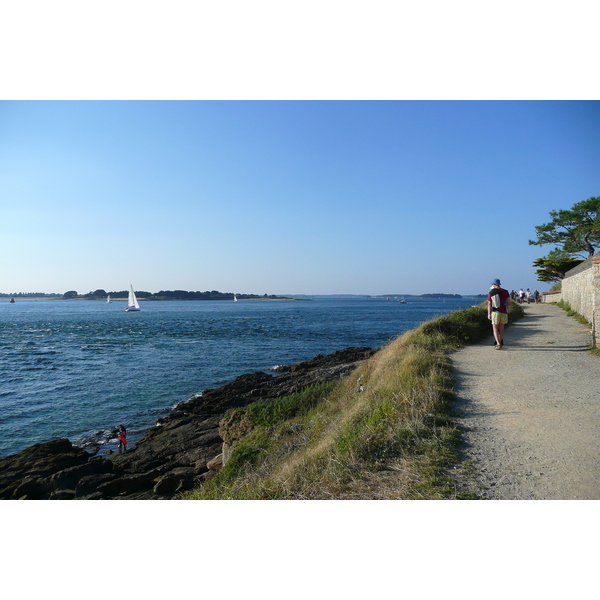 รูปถ่าย ฝรั่งเศส(France) ท่าเรือนาวาโล(Port Navalo) 2007-09 42