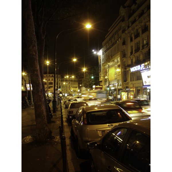 รูปถ่าย ฝรั่งเศส(France) ปารีส(Paris) ปิกาลยามค่ำคืน(Pigalle by night) 2007-07 23