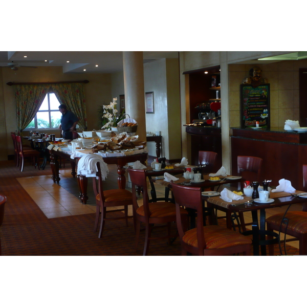 รูปถ่าย แอฟริกาใต้(South Africa) พอร์ตเอลิซาเบธ(Port Elizabeth) โรงแรมคอร์ตยาร์ด(Courtyard Hotel) 2008-09 36