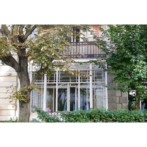 รูปถ่าย ฝรั่งเศส(France) ปารีส(Paris) คุ้มที่ 8(8th Arrondissement) ถนนแร็มบรันต์(Rue Rembrandt) 2007-09 0