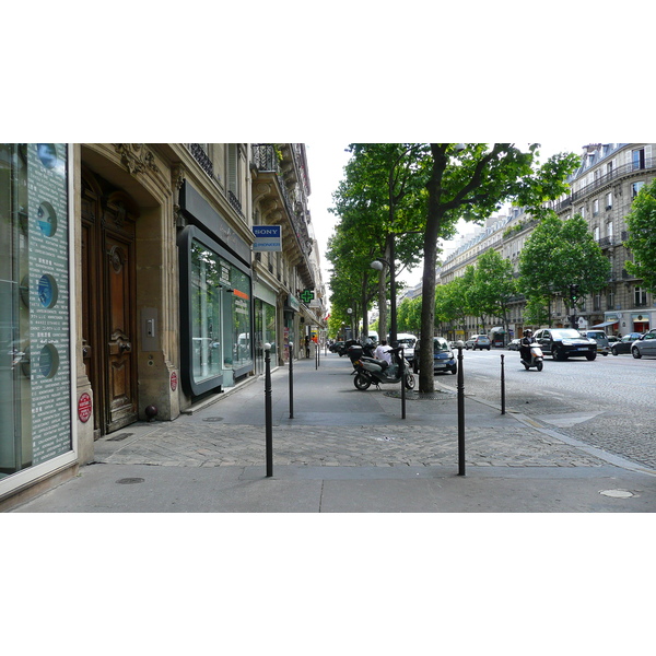 รูปถ่าย ฝรั่งเศส(France) ปารีส(Paris) บูเลอวาร์ด  มาเลแอร์บ(Boulevard Malesherbes) 2007-05 25