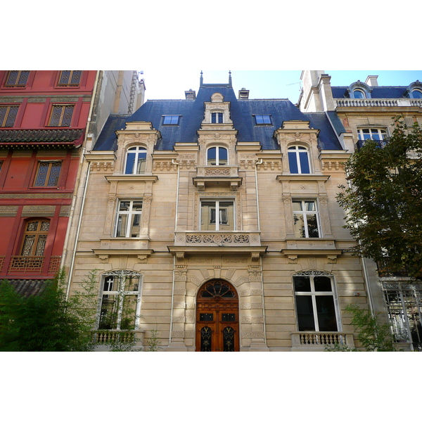 รูปถ่าย ฝรั่งเศส(France) ปารีส(Paris) คุ้มที่ 8(8th Arrondissement) ถนนแร็มบรันต์(Rue Rembrandt) 2007-09 31